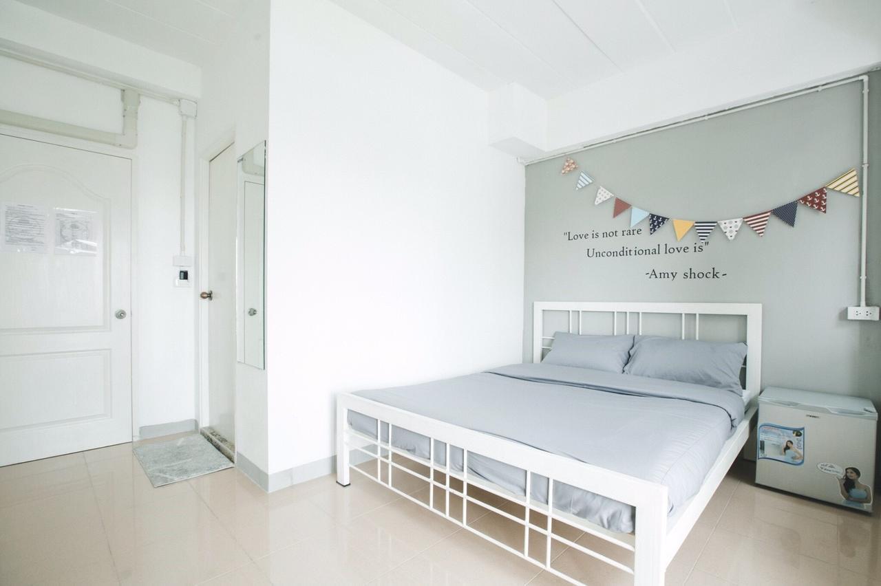 Posh 41 Hostel Quận Quận Salaya Ngoại thất bức ảnh